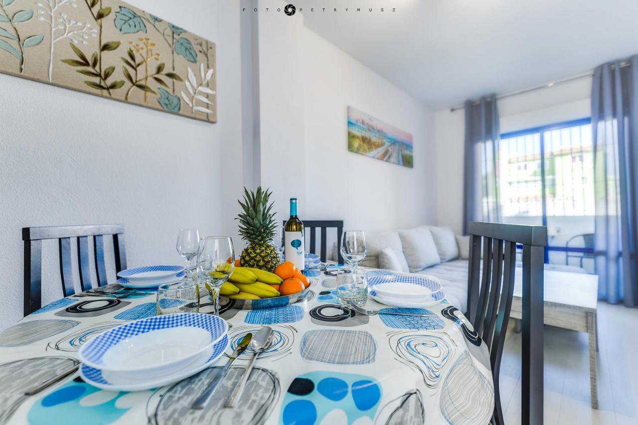 Blue Sea Apartment Torrevieja Exterior photo
