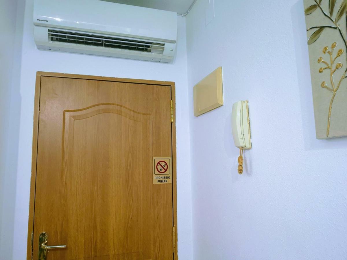 Blue Sea Apartment Torrevieja Exterior photo