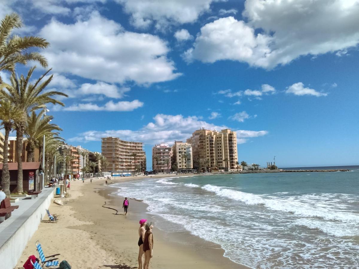 Blue Sea Apartment Torrevieja Exterior photo